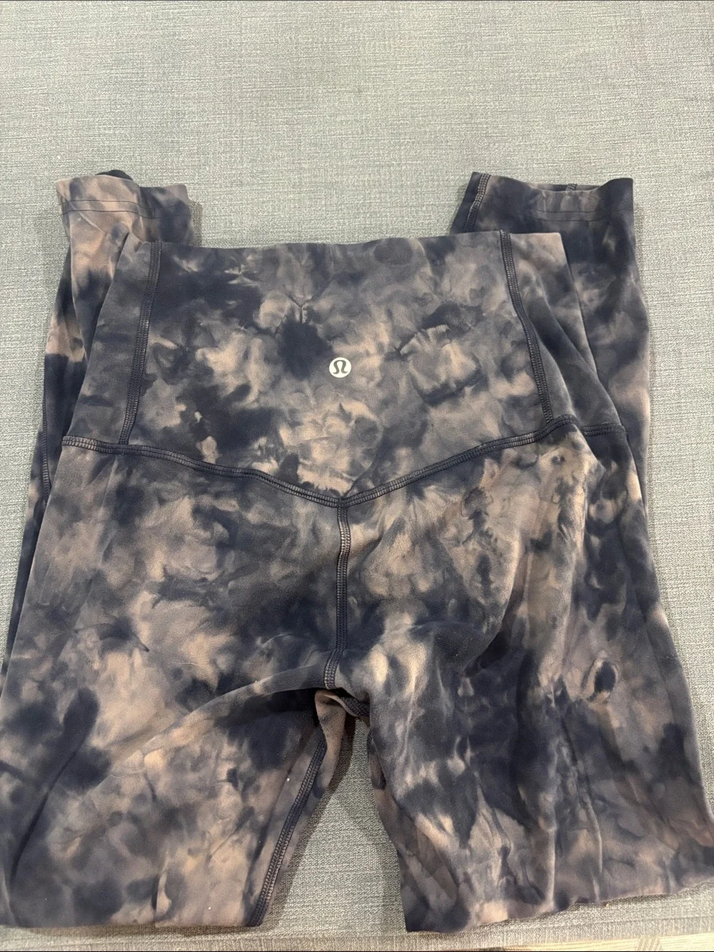 lululemon athletica Tie-Dye High-Rise Leggings in Navy and Cream
